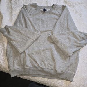 GAP Women's Gray Sweatshirt